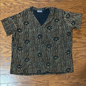 ⭐️Stylish Black and Brown Floral Women's Blouse